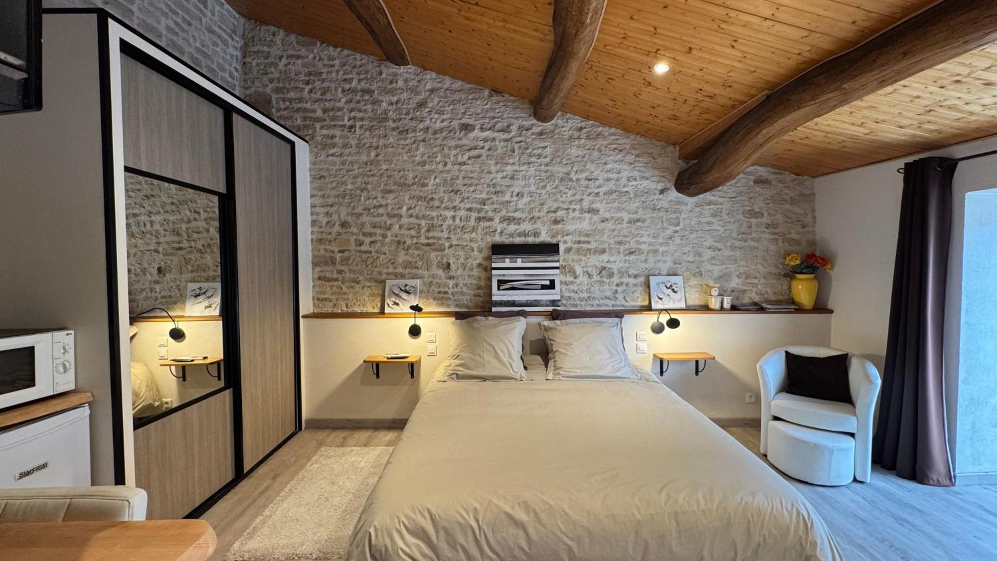 Chambres D'Hotes Les Rozieres Le Bourdet Zewnętrze zdjęcie